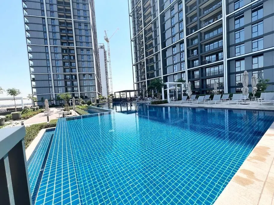Apartment Stylish 1 Bedroom High Floor In Creek Edge Dubai