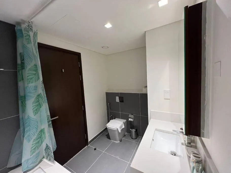 Stylish 1 Bedroom High Floor In Creek Edge Dubai 0*,